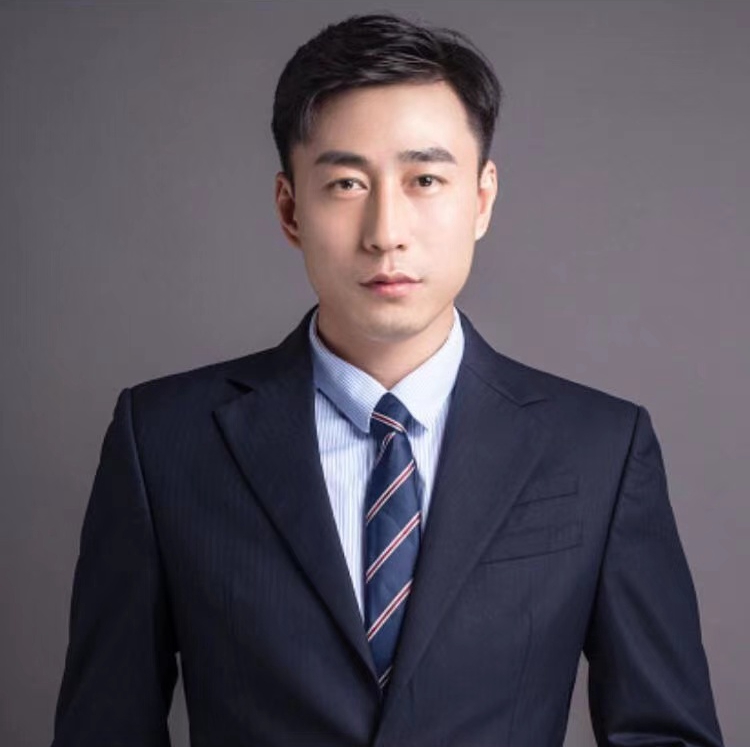 柳璀影 包装与印刷设计负责人
